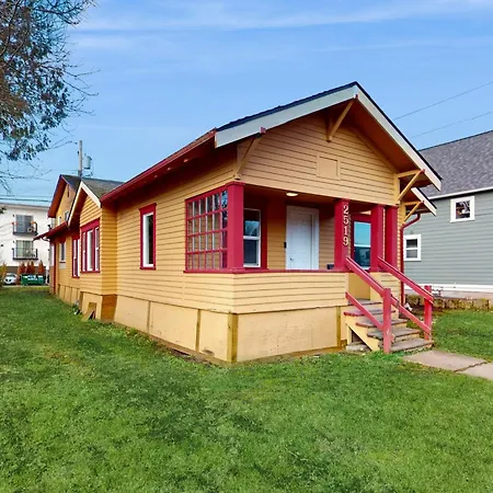 Fountain District Bungalow